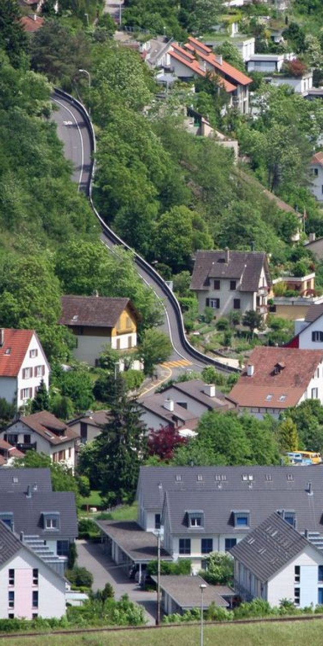 BAUGESUCH Seniorenzentrum Sunnhalde. Aussen-Klimaanlage im 8. OG, Rebbergstr. 18